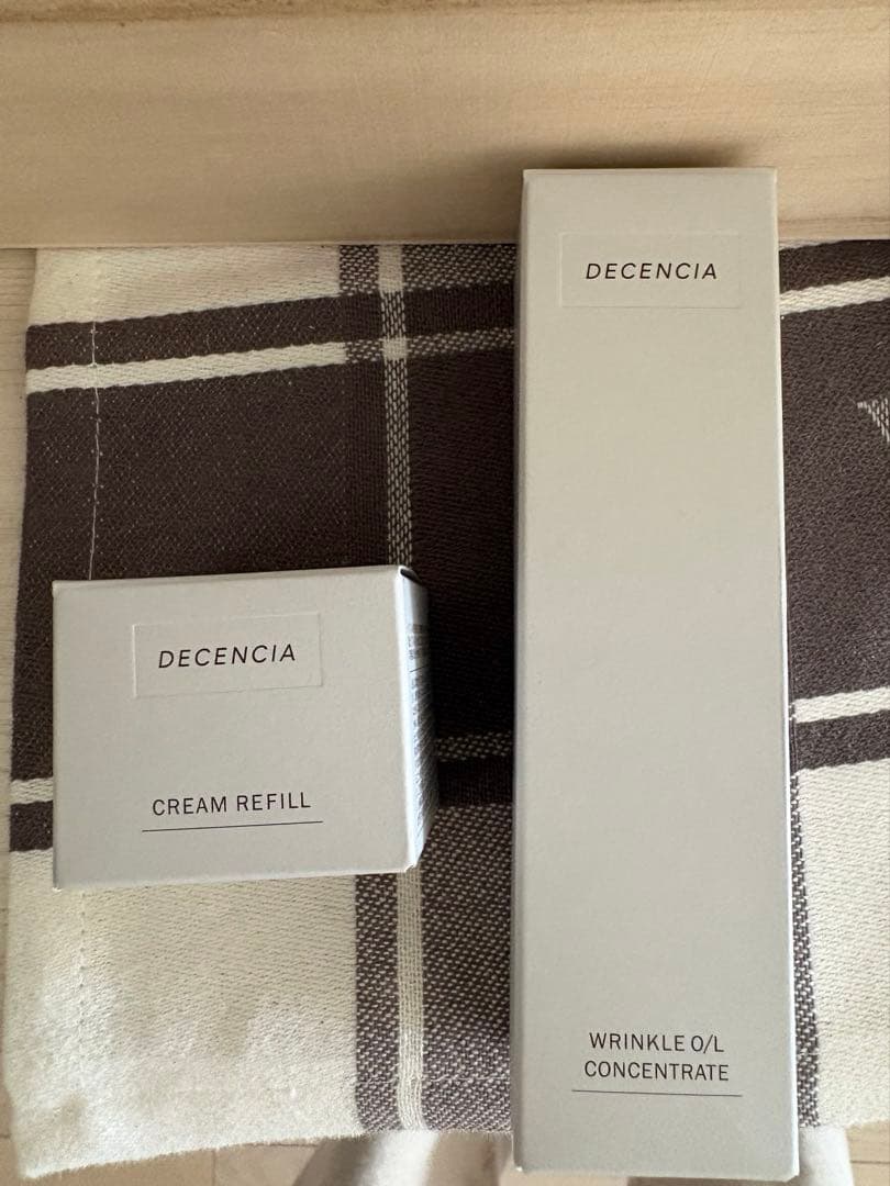 ディセンシア　クリームリフィル　リンクルO/Lコンセントレート