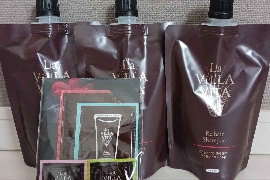 おまけ付き♪ラ・ヴィラ・ヴィータ　リペア　シャンプー詰替　3袋セット