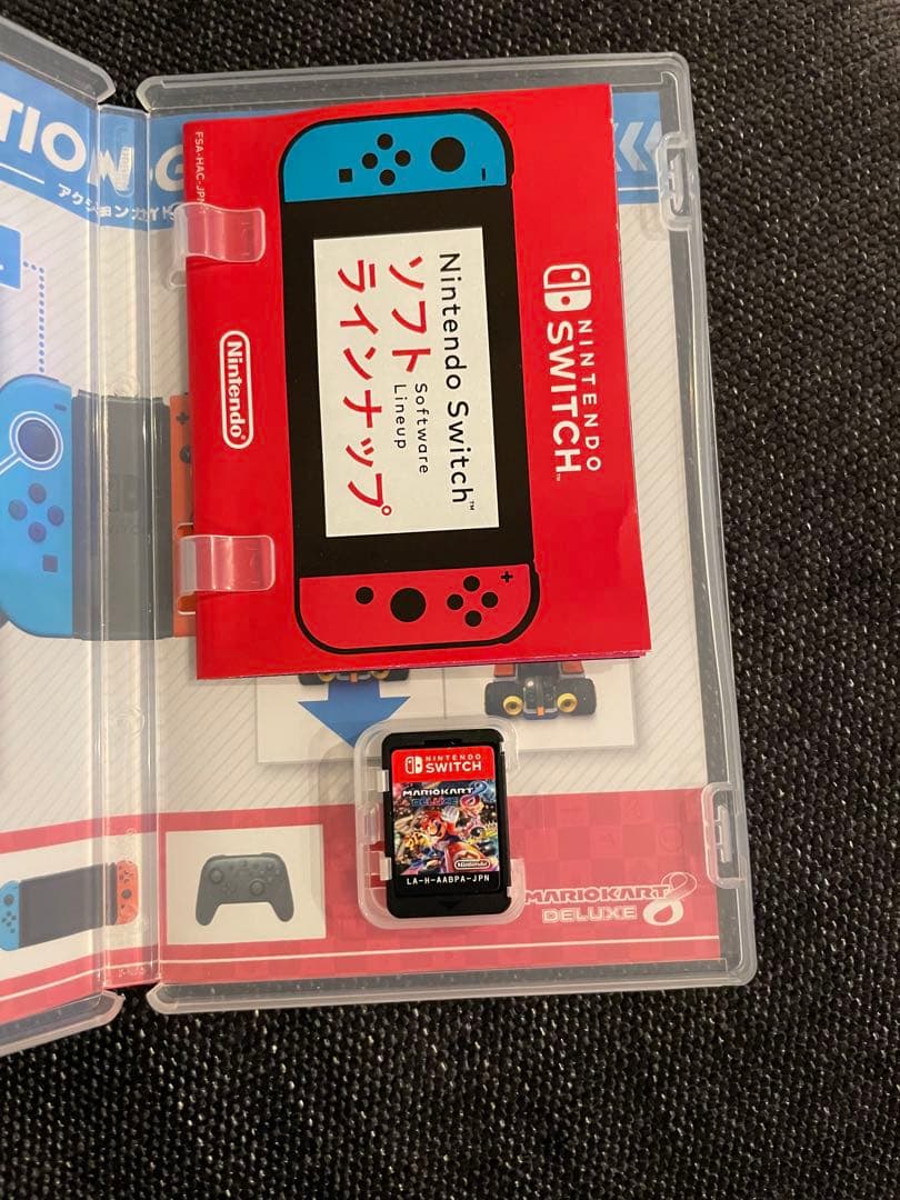 Nintendo Switch 有機EL 美品＋ジョイコン、プロコン、マリカ8α