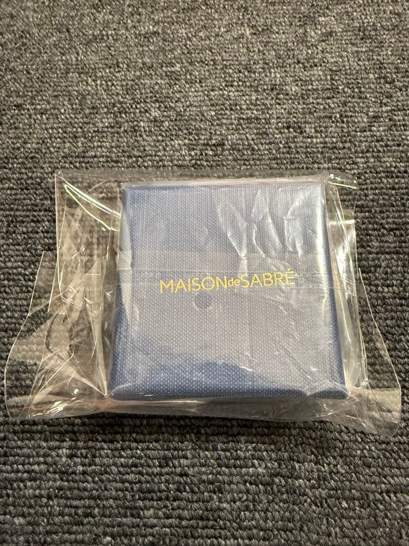 メゾンドサブレ　Maisondesabre 　りんごフルーツチャーム　新品未使用