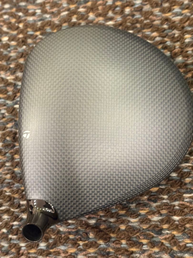 Qi35 10.5° ドライバー　テーラーメイド ヘッドのみ　ヘッドカバー付