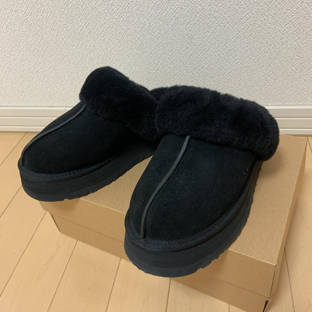 UGGディスケット　US6　23センチ　正規品　ムートン　スリッポン　黒