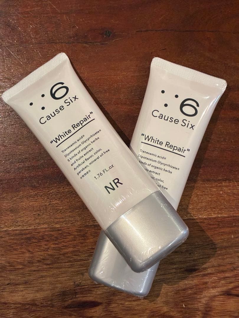 コーズシックスホワイトリペア　　 新品未使用2本