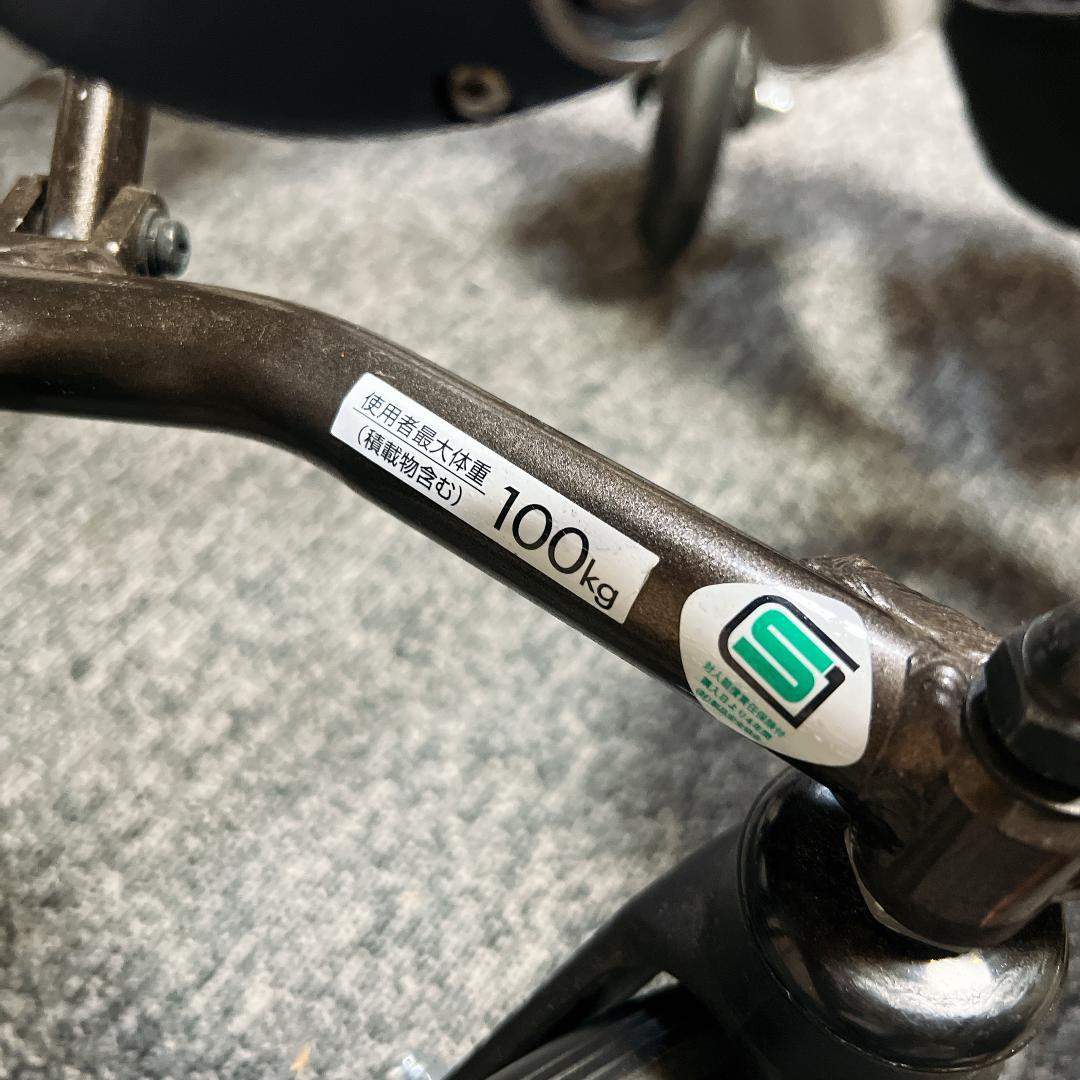 カワムラサイクル　自走用　ノーパンクタイヤ　次世代型車椅子　WAVITシリーズ