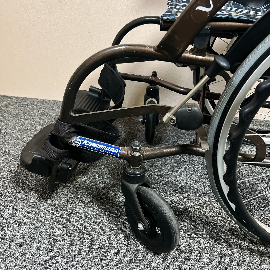 カワムラサイクル　自走用　ノーパンクタイヤ　次世代型車椅子　WAVITシリーズ