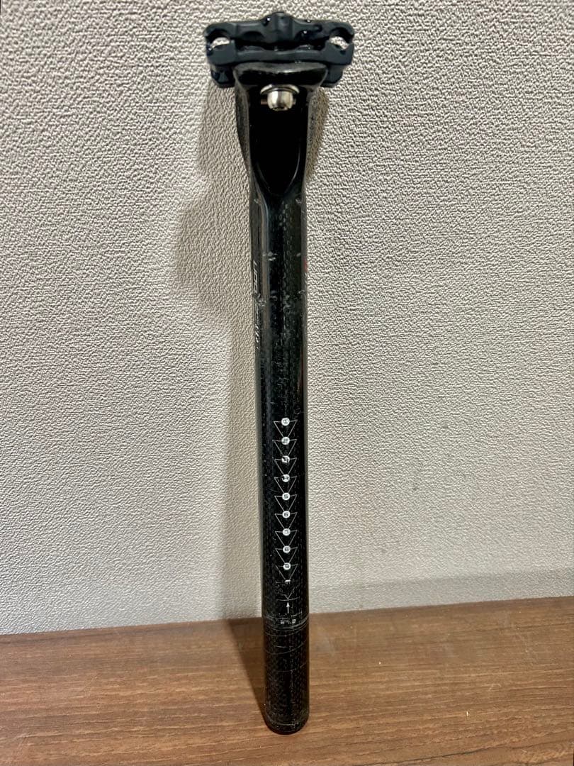 FELTフェルト【カーボンシートポスト】Z15カーボンロード付属品◆重量g