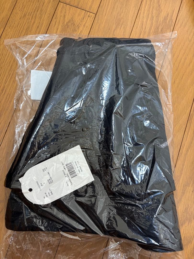 ダーリッチ　シルエットカットスカートライクショートパンツ