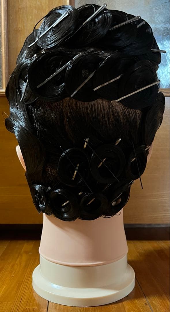 値下げ交渉OK 片方でもOK国試合格ヴィッグ オールウェーブヴィッグ　2体