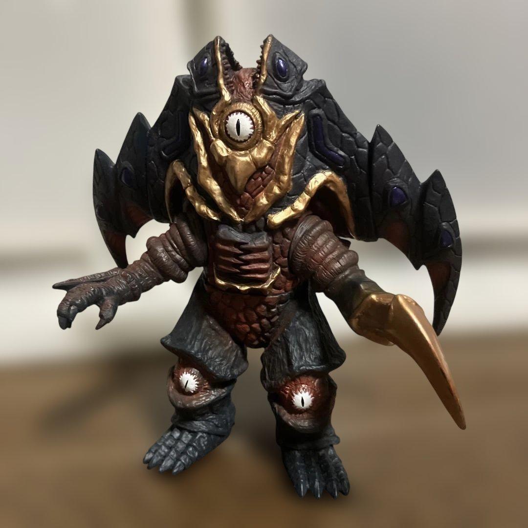 【良品】ウルトラマン怪獣フィギュアセット23体