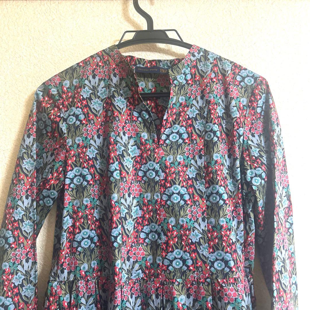 週末セール‼️未使用❗️Shower Party リバティ　ワンピース