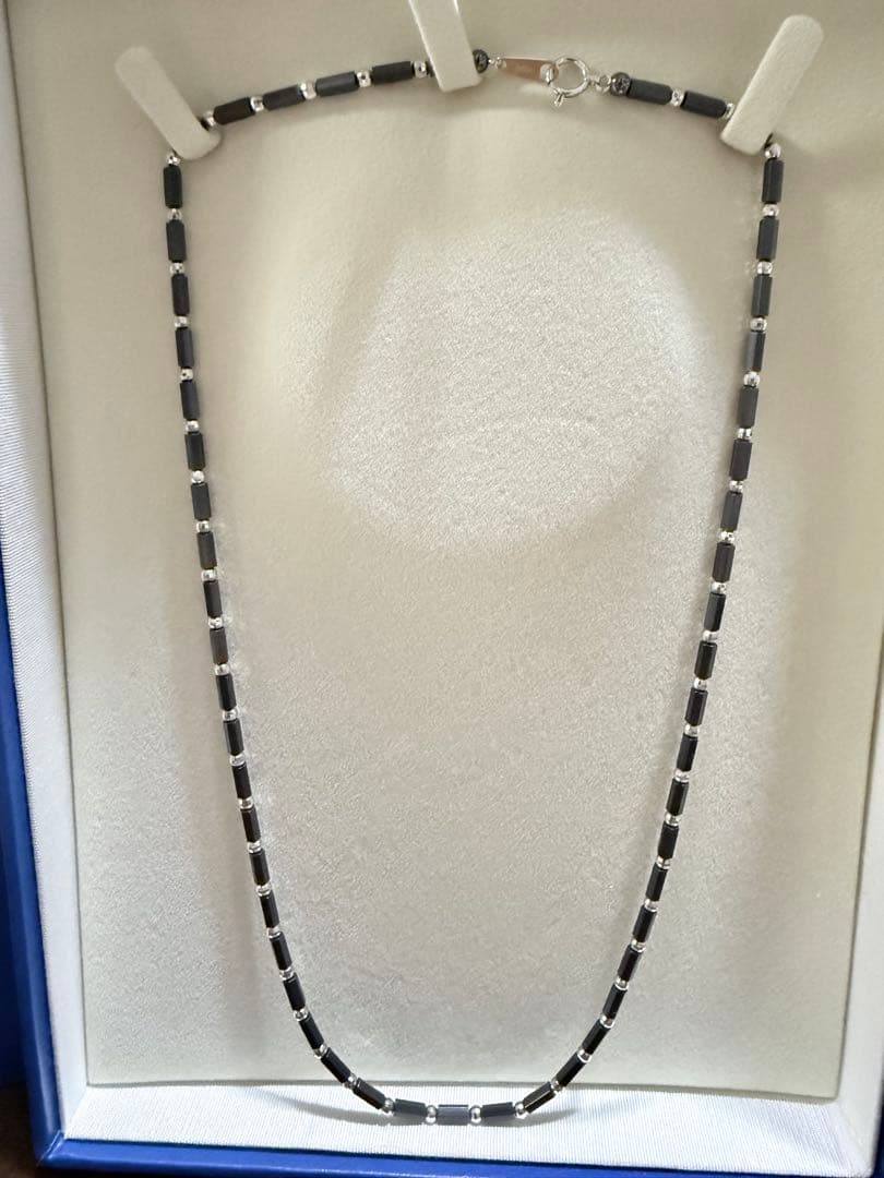 ディモア マテラノ 磁気ネックレス K18WG