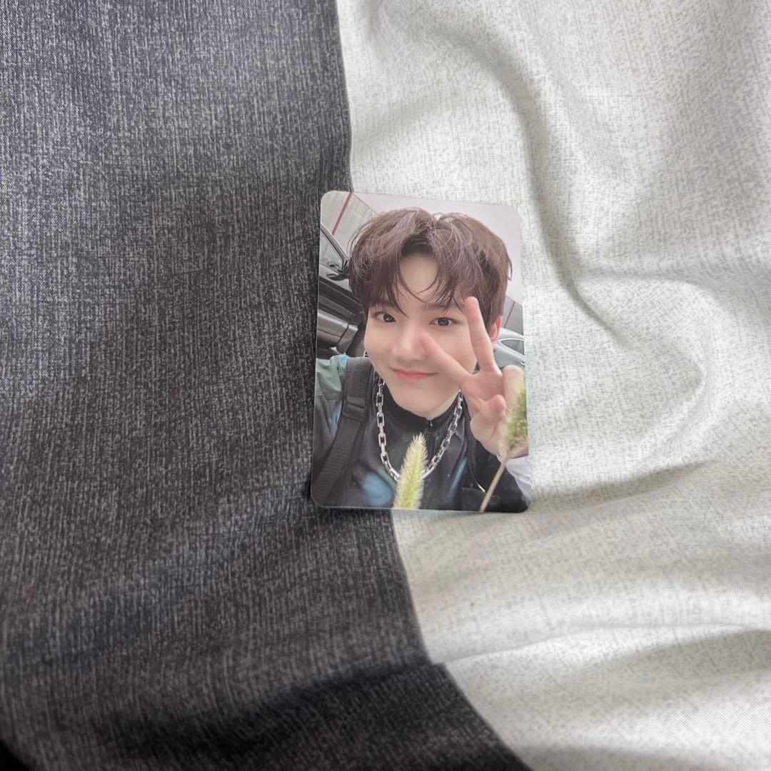 Treasure ジュンギュ トレカ