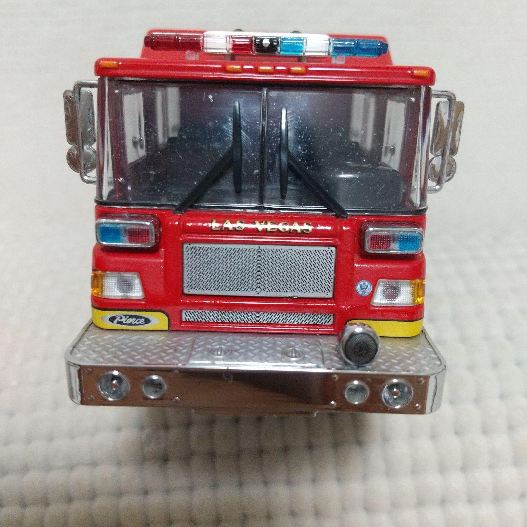 激レア！CODE3 ラスベガス 消防車PierceQuantumPumperE5