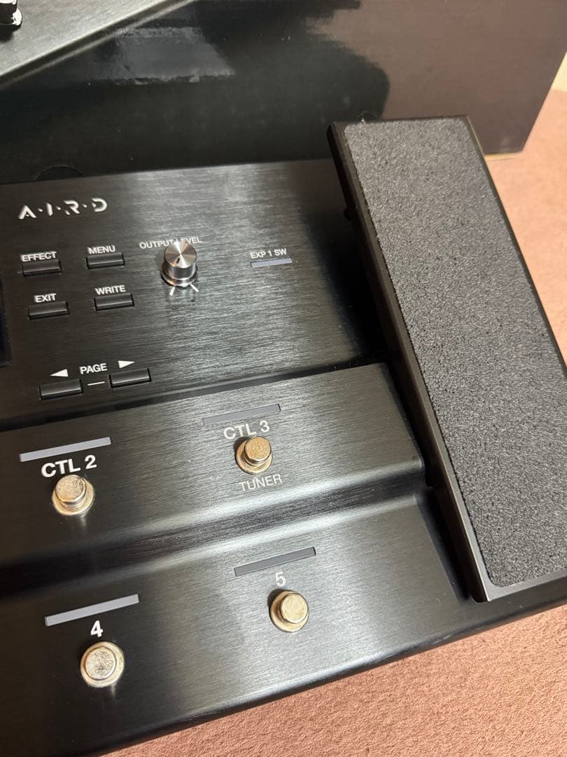 BOSS GT-1000 ギターエフェクトプロセッサー