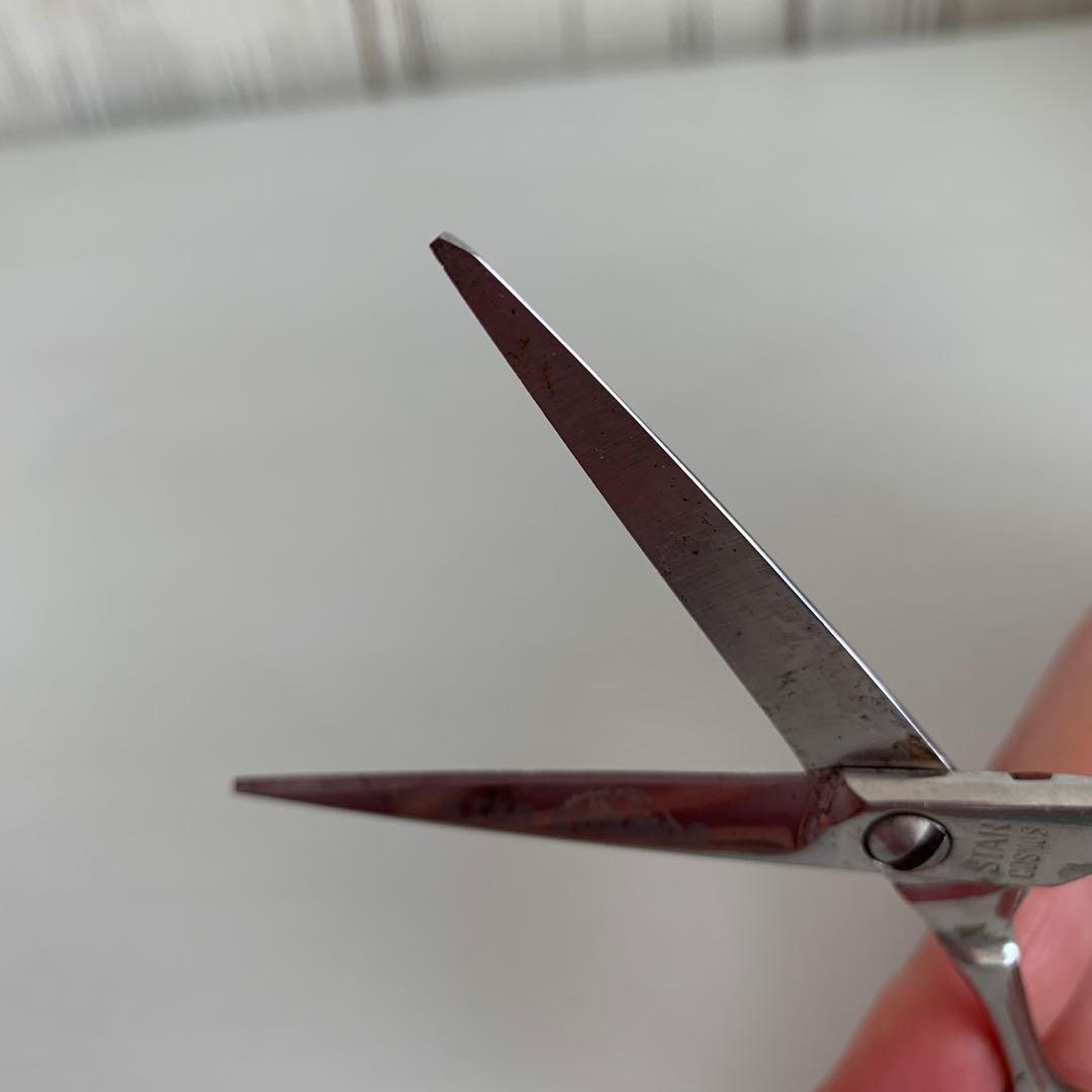 STAR COSMOS 133 シザー　4.5インチ　美容ハサミ美容師　カット