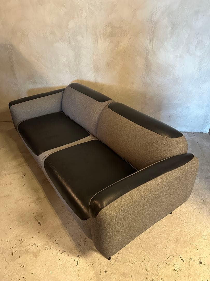 【東京23区配送無料】超高級　200cm レザー　デザイナーズ　ソファー　チェア