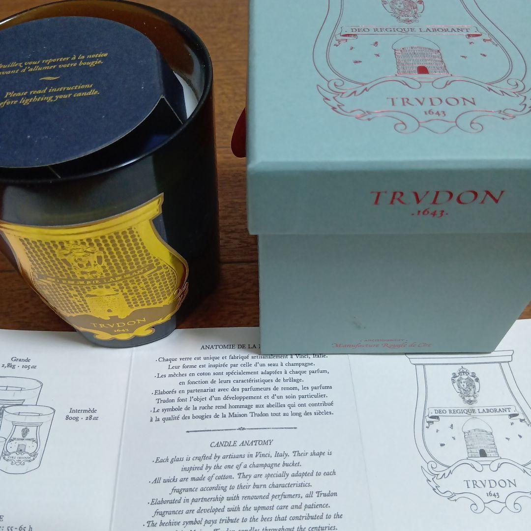 キャンドル TRVDON - Classic Scented Candle