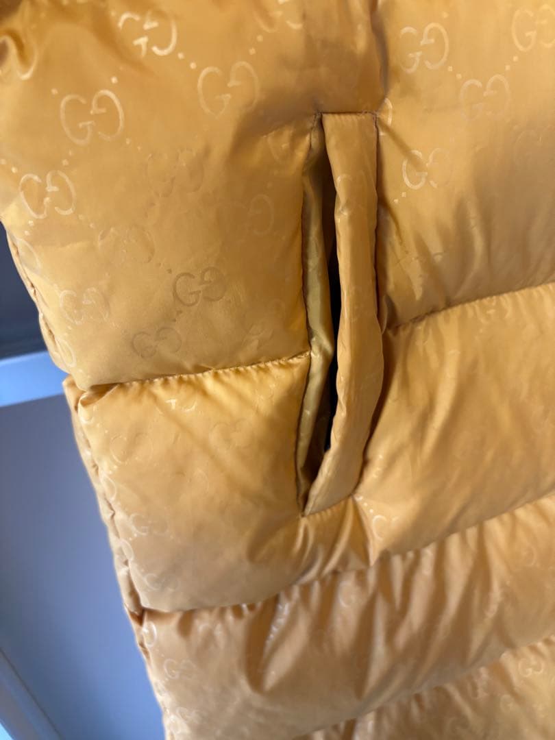 GUCCI マルチカラーダウンジャケット