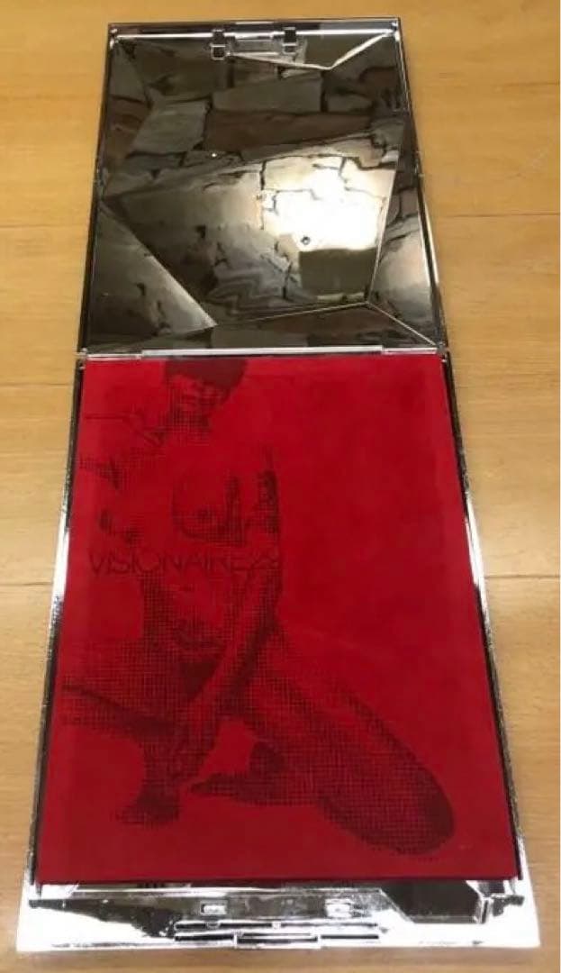 VISIONAIRE 29　WOMAN ヴィジョネア29　ウーマン