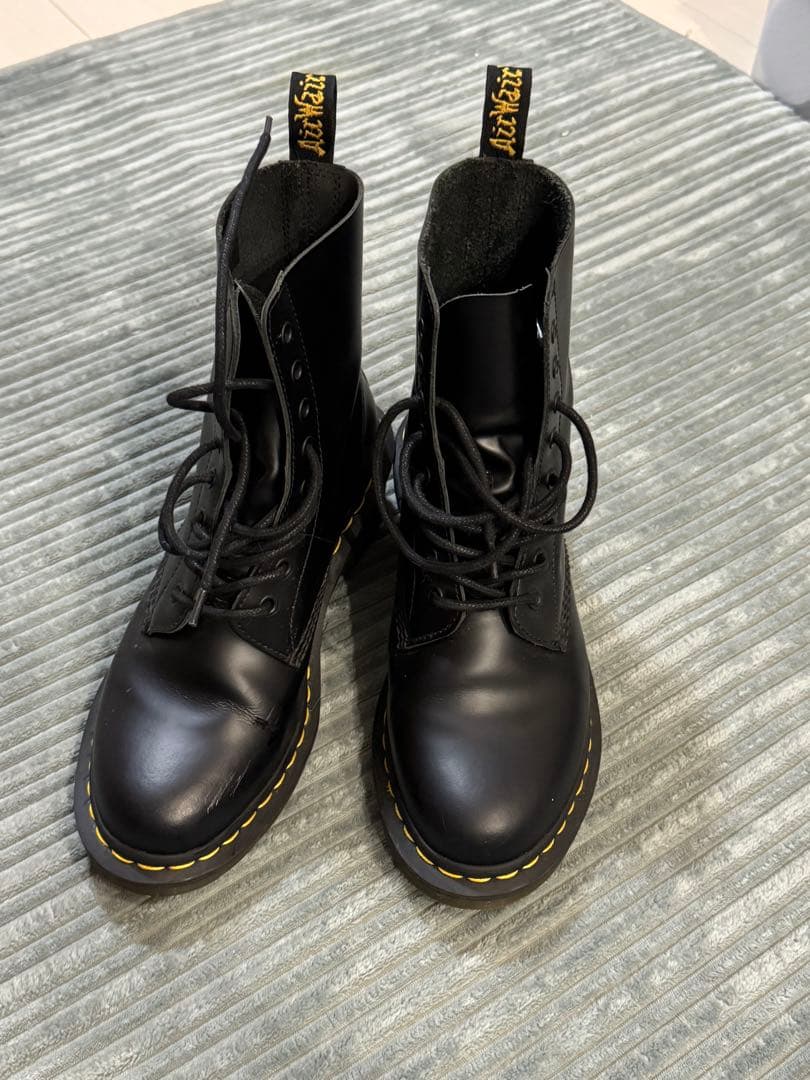f*i様 ドクターマーチン ALDERSTONE 8ホール 26cm アメリカで