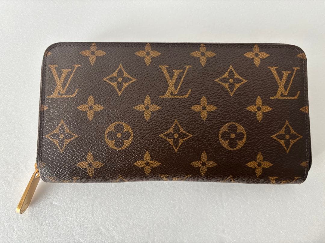 LOUIS VUITTON モノグラム ジッピーウォレット 長財布
