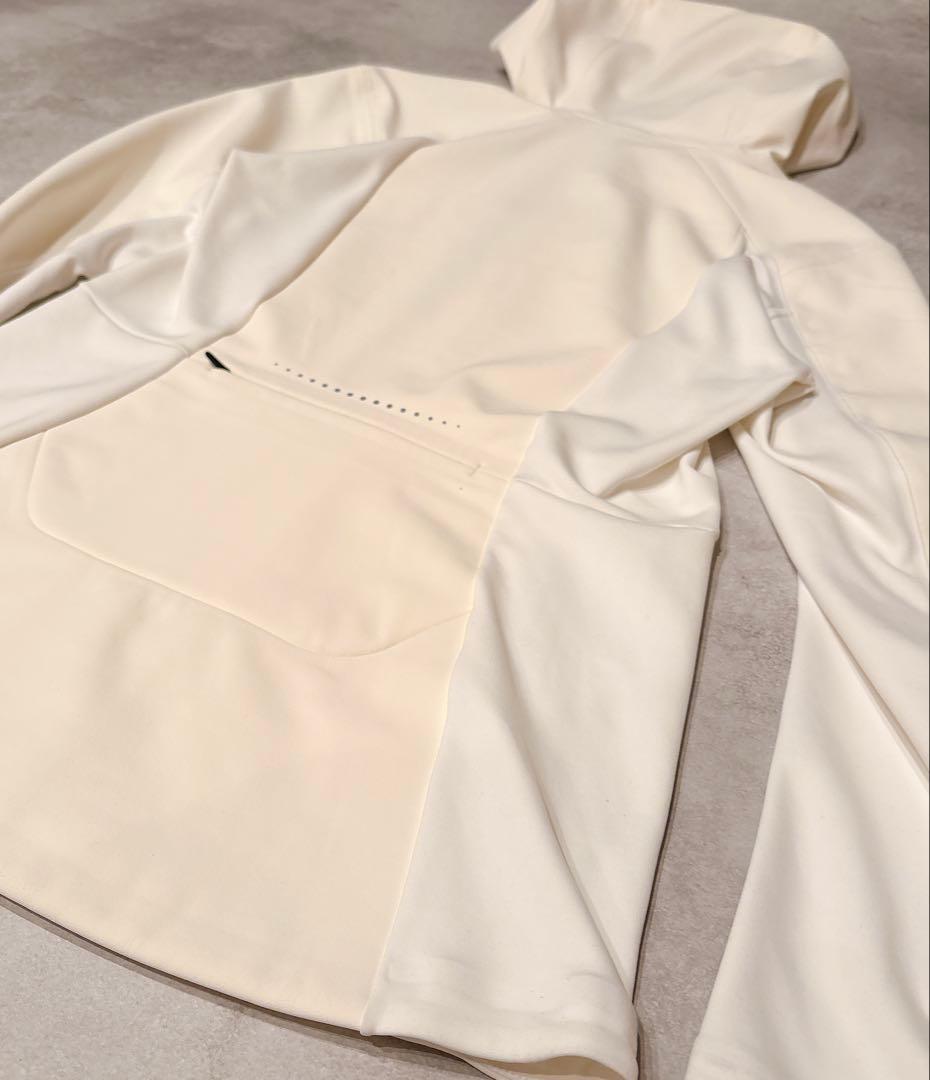 ルルレモン Cross Chill Jacket RepelShell パーカー