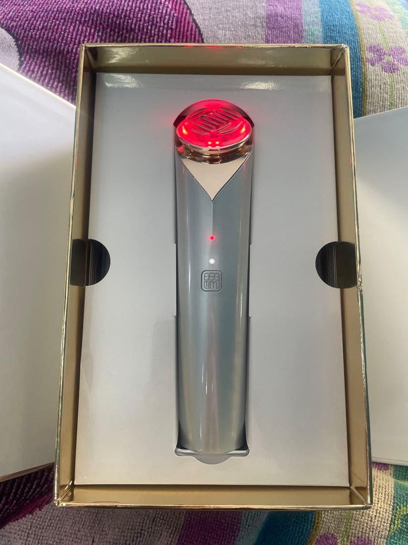 縁破損の為特価　エフェクティム　EFM03