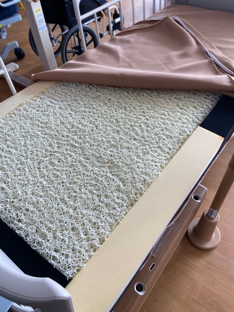 離床応援マットレス『NEO』　※展示品処分