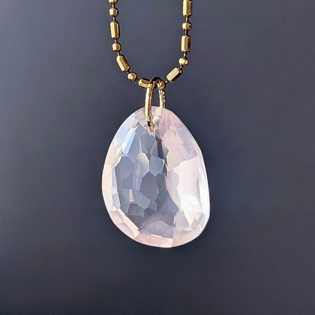 ♢miyumiyu♢K18 ローズクォーツ 7.1ct チャーム