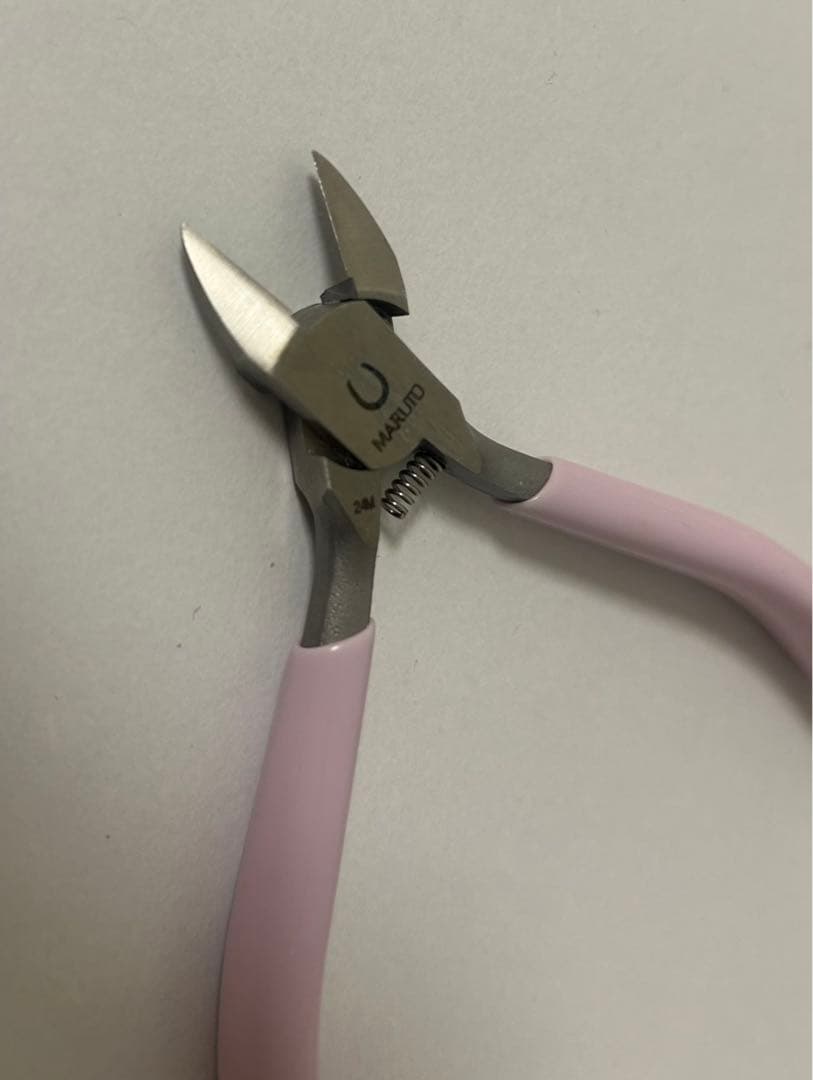 ネイル用品(椅子,筆,ビット,ニッパーなど)