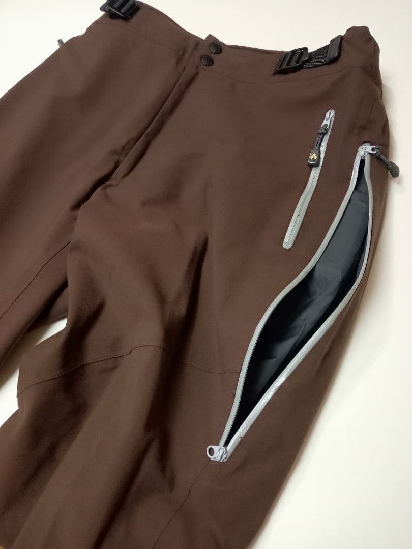 パタゴニア　スノージャケットＸＳ・モンベル　スノーパンツS