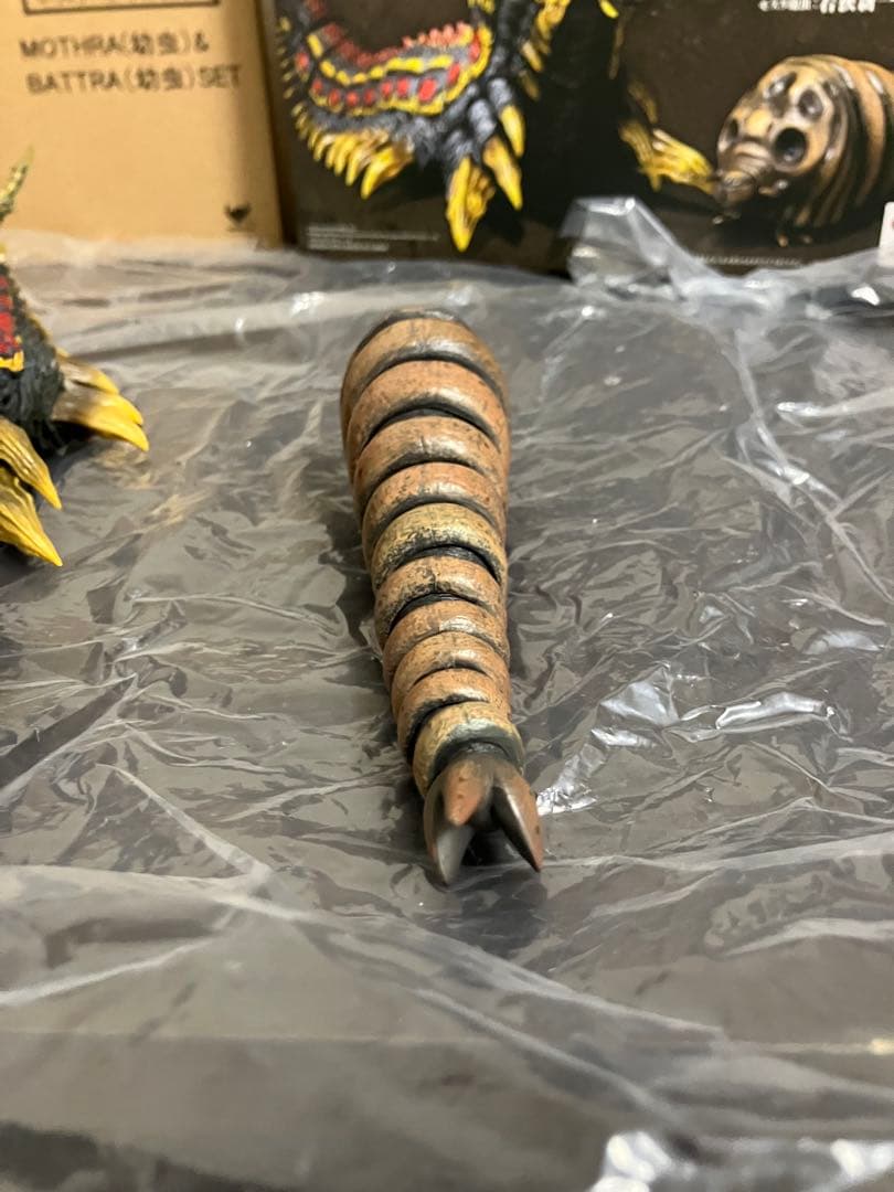 （悟空）S.H.MonsterArtsバトラ（幼虫）&モスラ（幼虫）