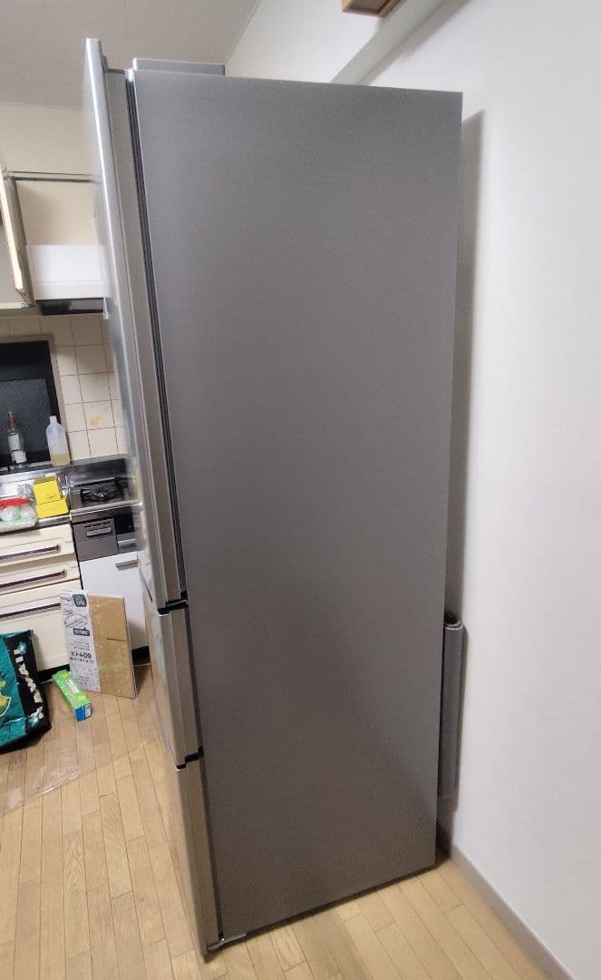 ​【2025年製・美品】アイリスオーヤマ 冷蔵庫 320L IRSN-32B-S