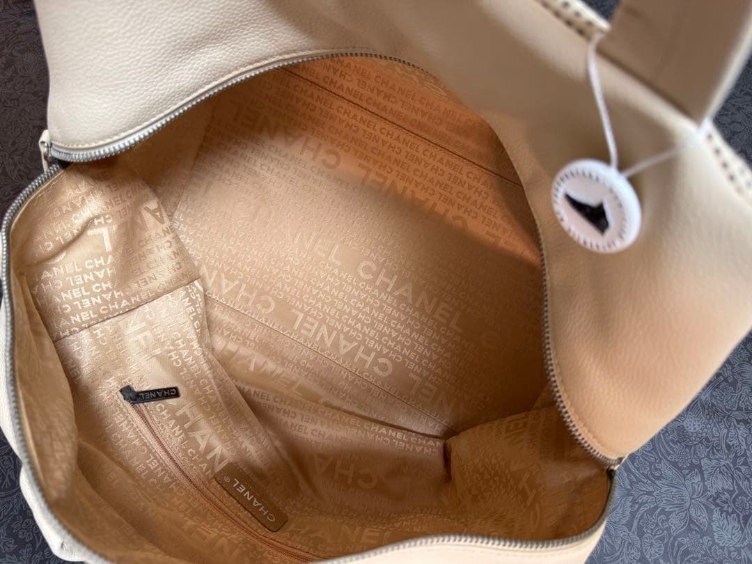 美品♡ シャネル パンチング デカココ ハンドバッグ キャビアスキン マトラッセ