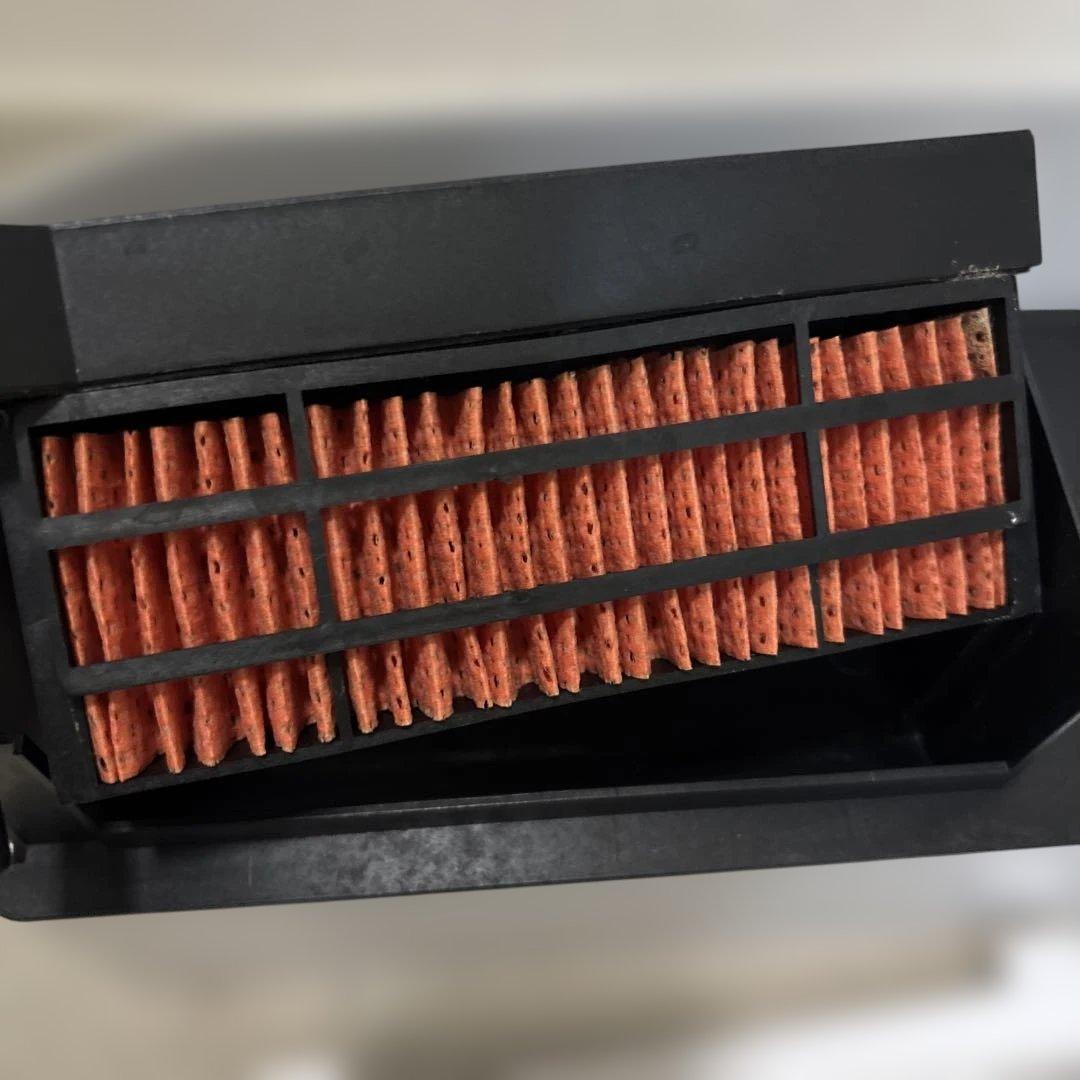 美品　シャープ加湿セラミックファンヒーター