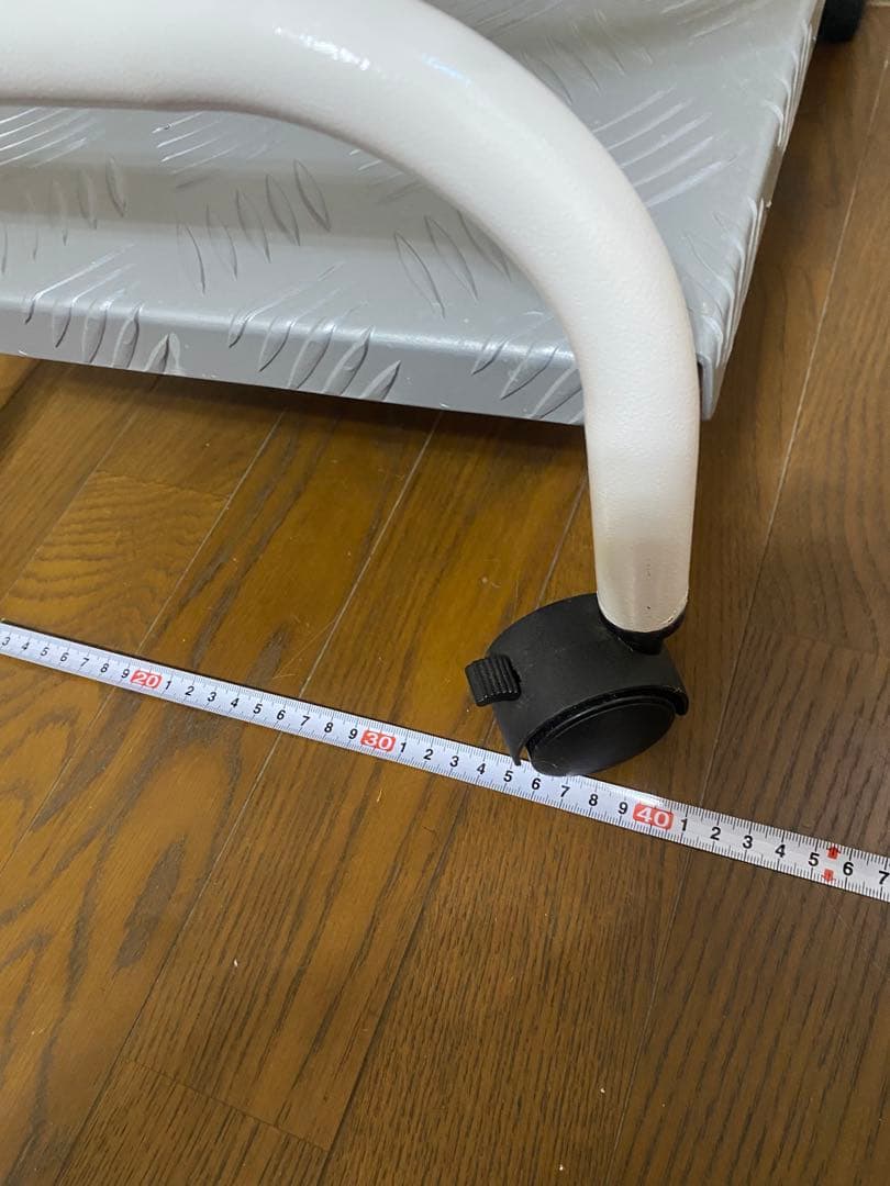 キャスター付き　フットネイル用　フット台+チェア