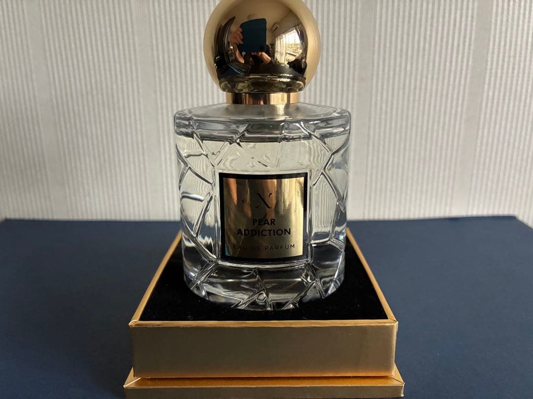 レスールドノエ　PEAR ADDICTION 香水