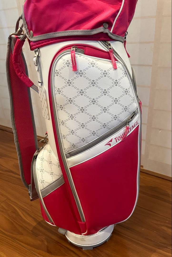 TOURSTAGE キャディバッグ ピンク 美品ですよ(^^)