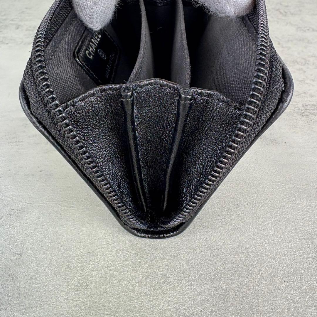 CHANEL ボーイシャネル　キャビアスキン　ケース　カードケース　財布