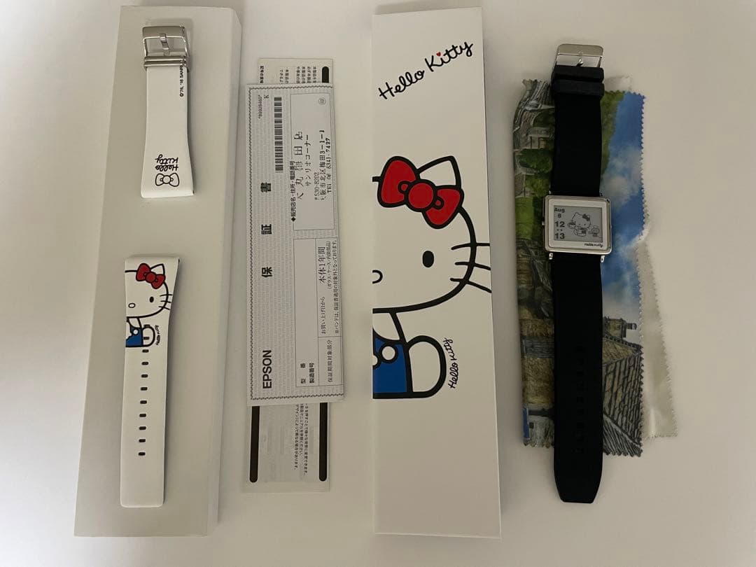 【美品】Hello Kitty スマートキャンバス 腕時計