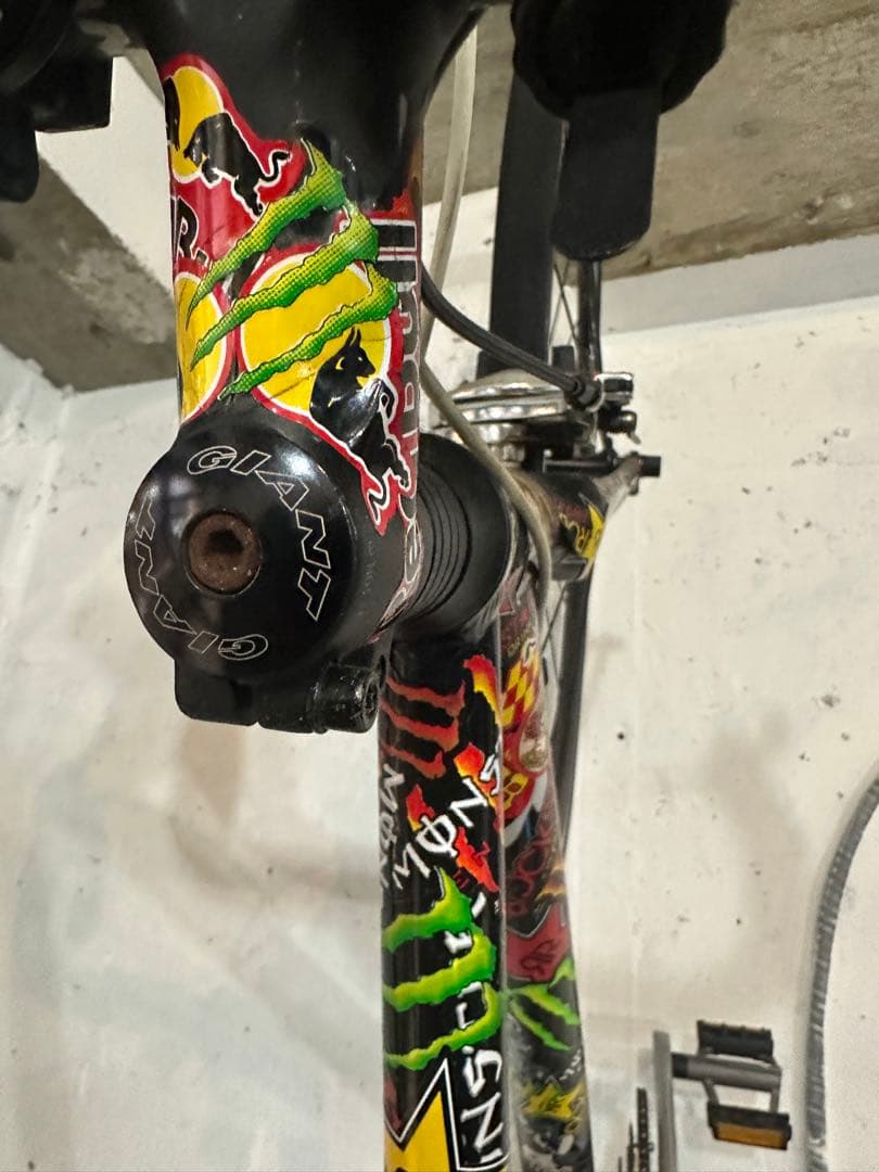 GIANT ロードバイク 引き取りのみ 現状渡し タイヤ空気抜け