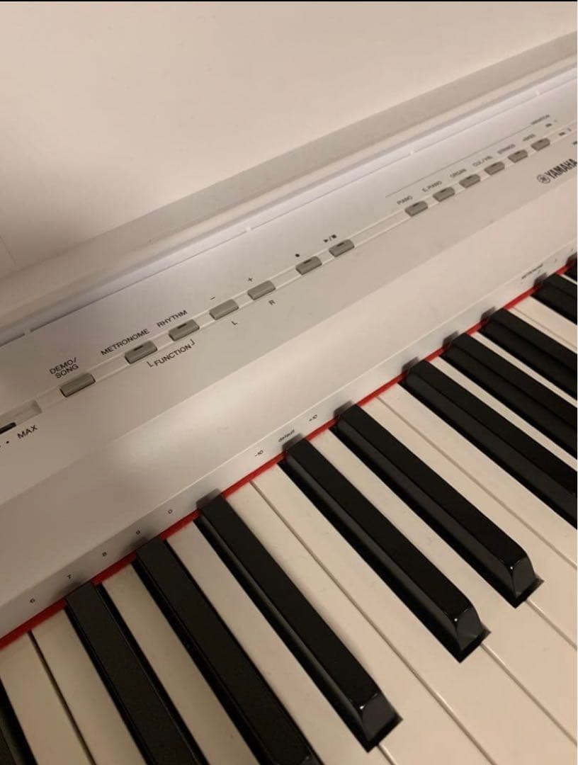 YAMAHA P125 WH　【※横浜受け渡し限定】ヤマハ電子ピアノ