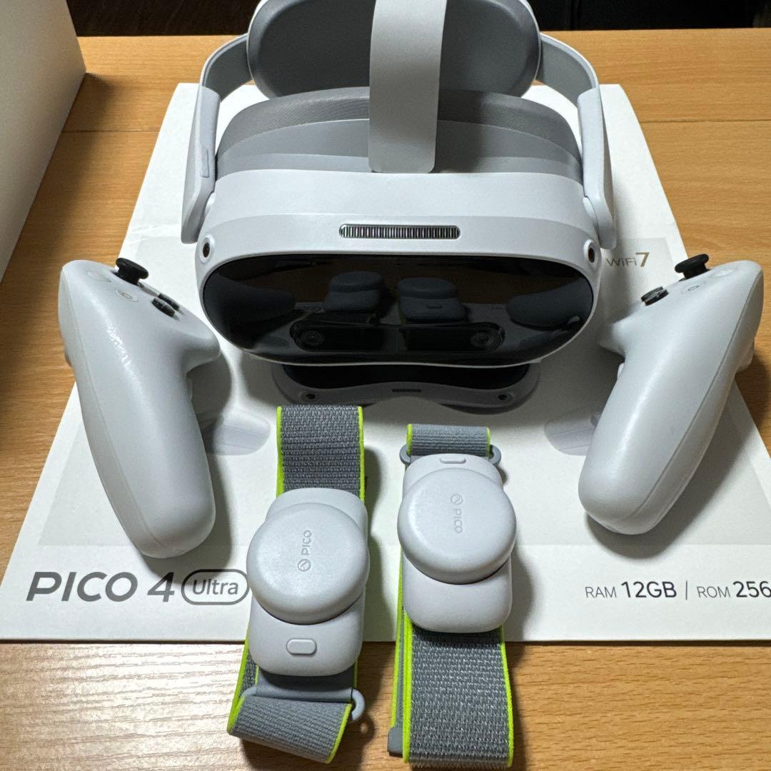 PICO 4 Ultra VRヘッドセット 256GB +モーショントラッカー