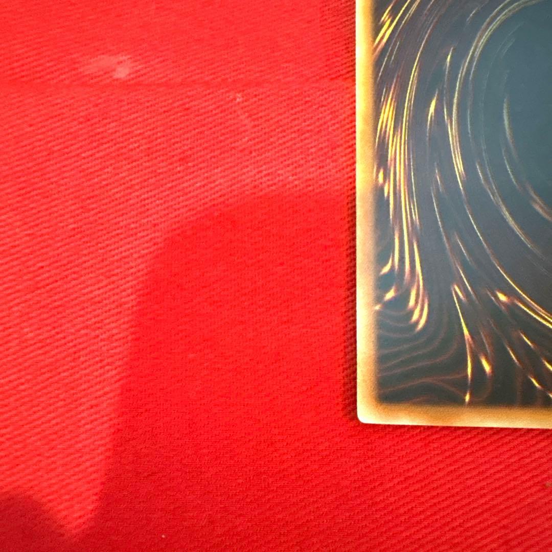 遊戯王 黒の魔法神官 トレカ シークレットレア アテム デュエルモンスターズ 闇