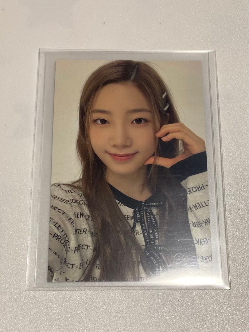 lesserafim ルセラフィム　トレカ　ラキドロ　fearless カズハ