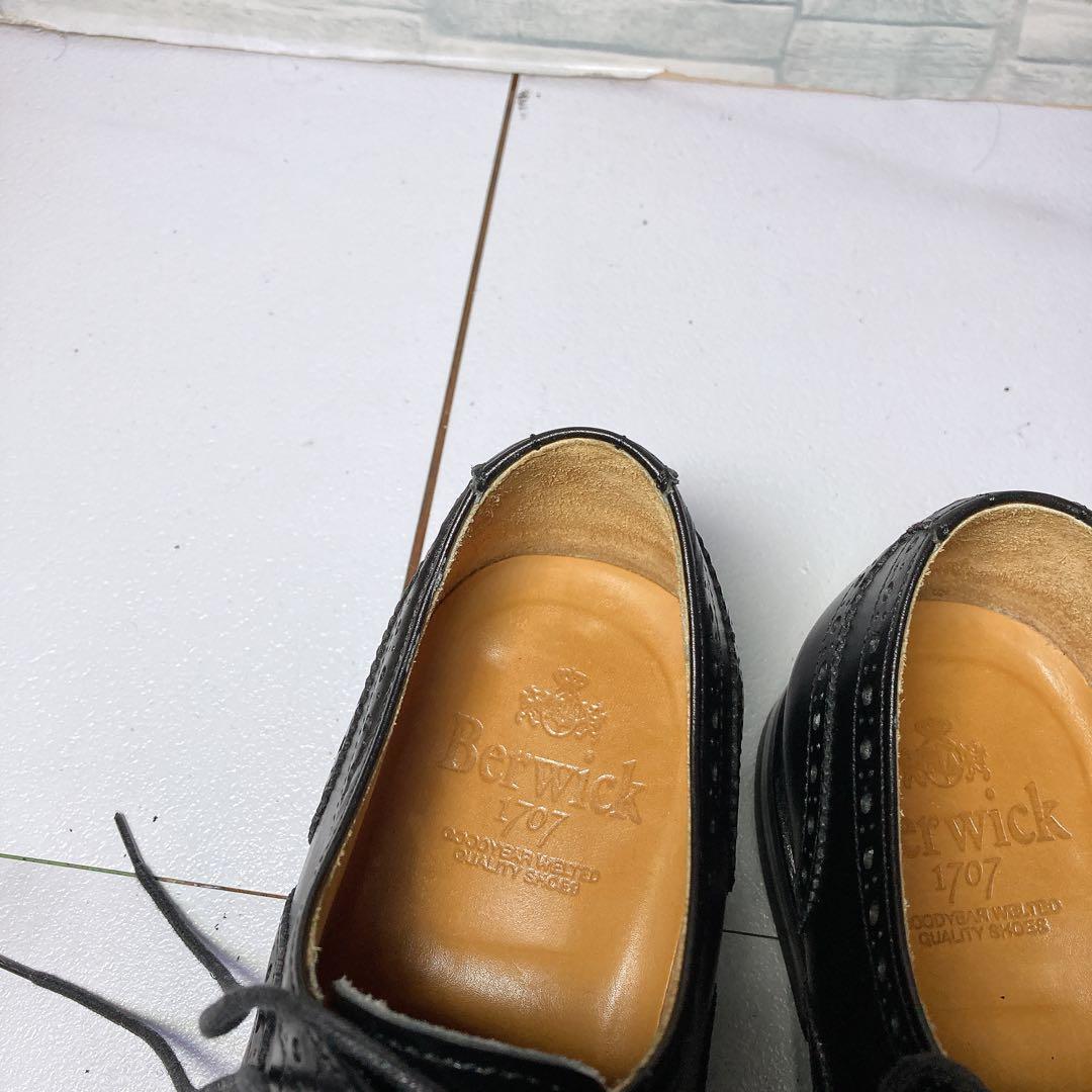 美品 バーウィック ビジネスシューズ メダリオン 黒 ダイナイト 本革 26