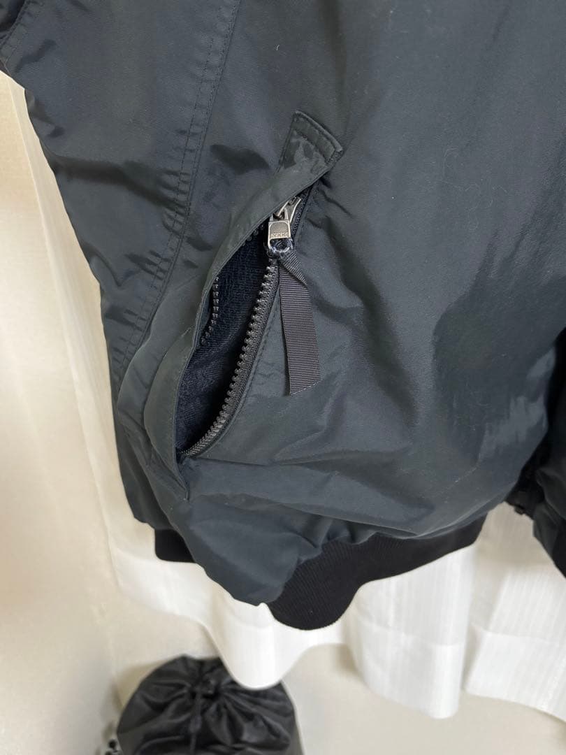 Patagonia ブラック ナイロンジャケット　シェルドシンチラ XL