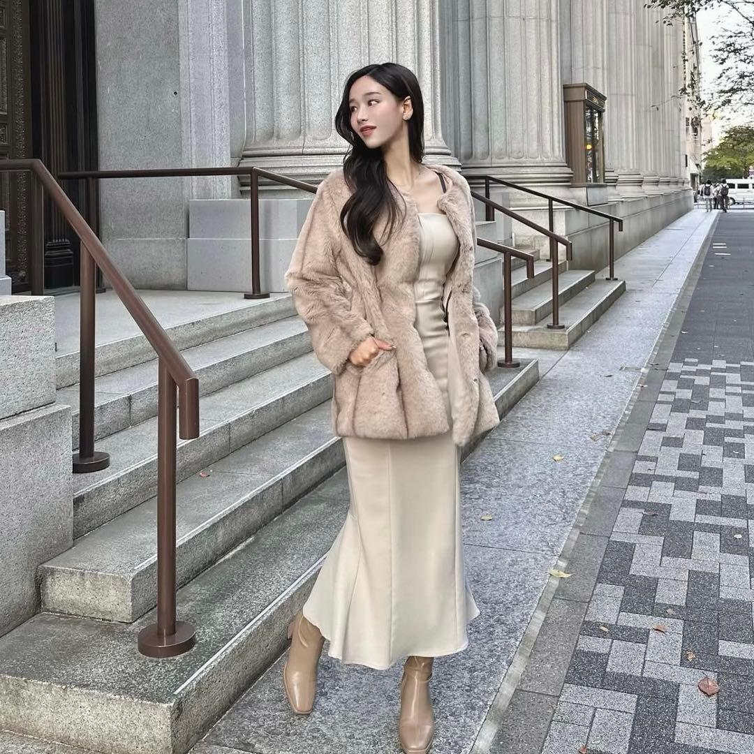 Yilon イロン Waistmark eco fur coat