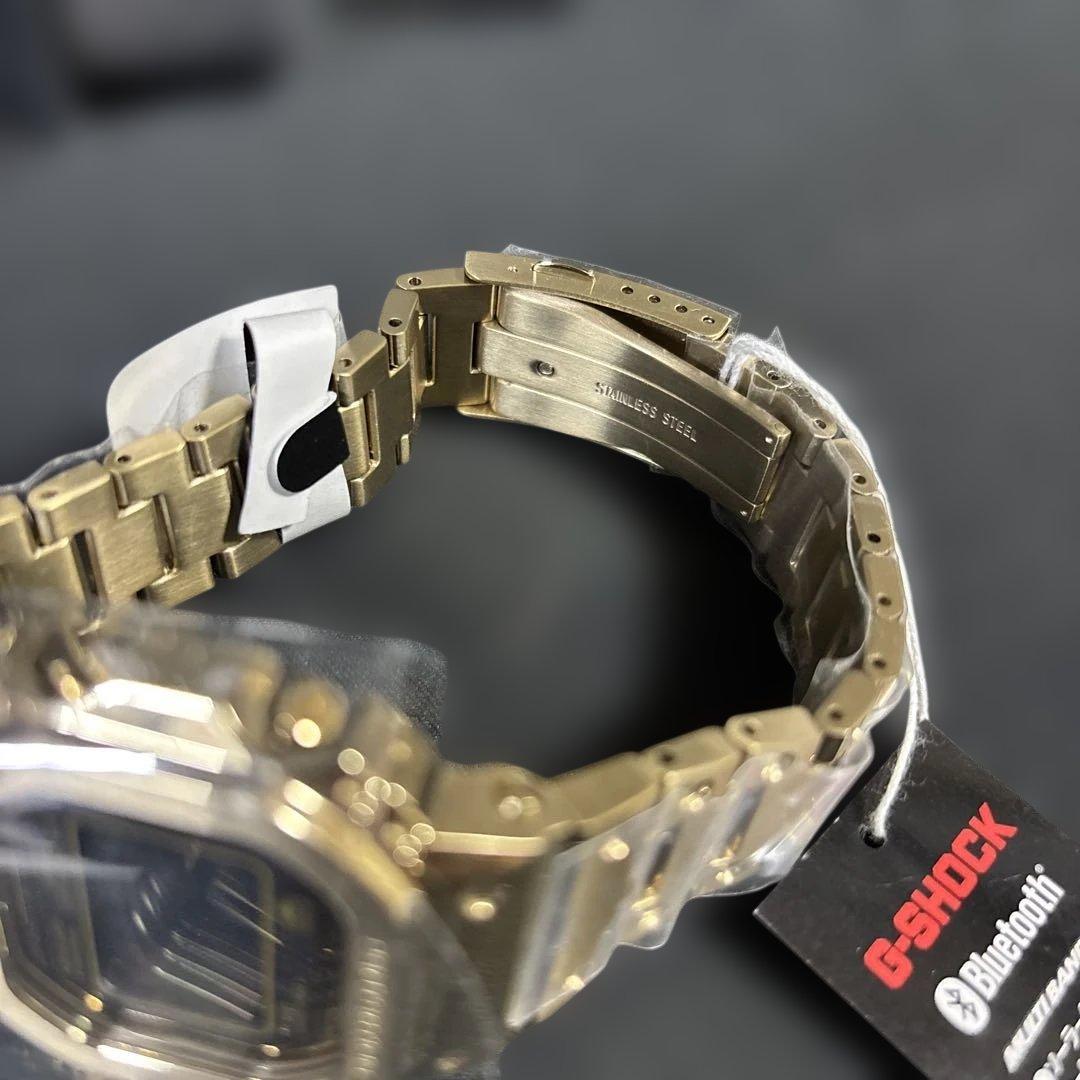 未使用品　G-SHOCK　GMW-B5000GD-9JF　フルメタル