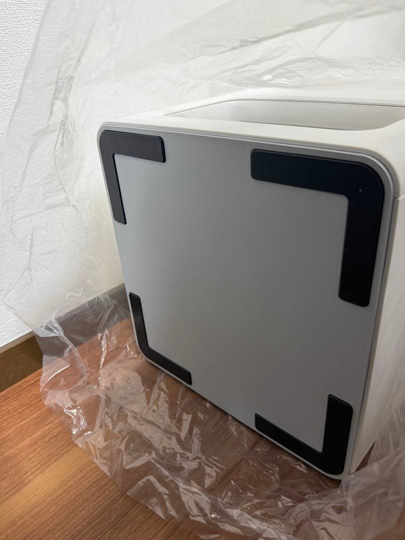 【未使用品】BALMUDA The Pure空気清浄機 A01A-WH ホワイト